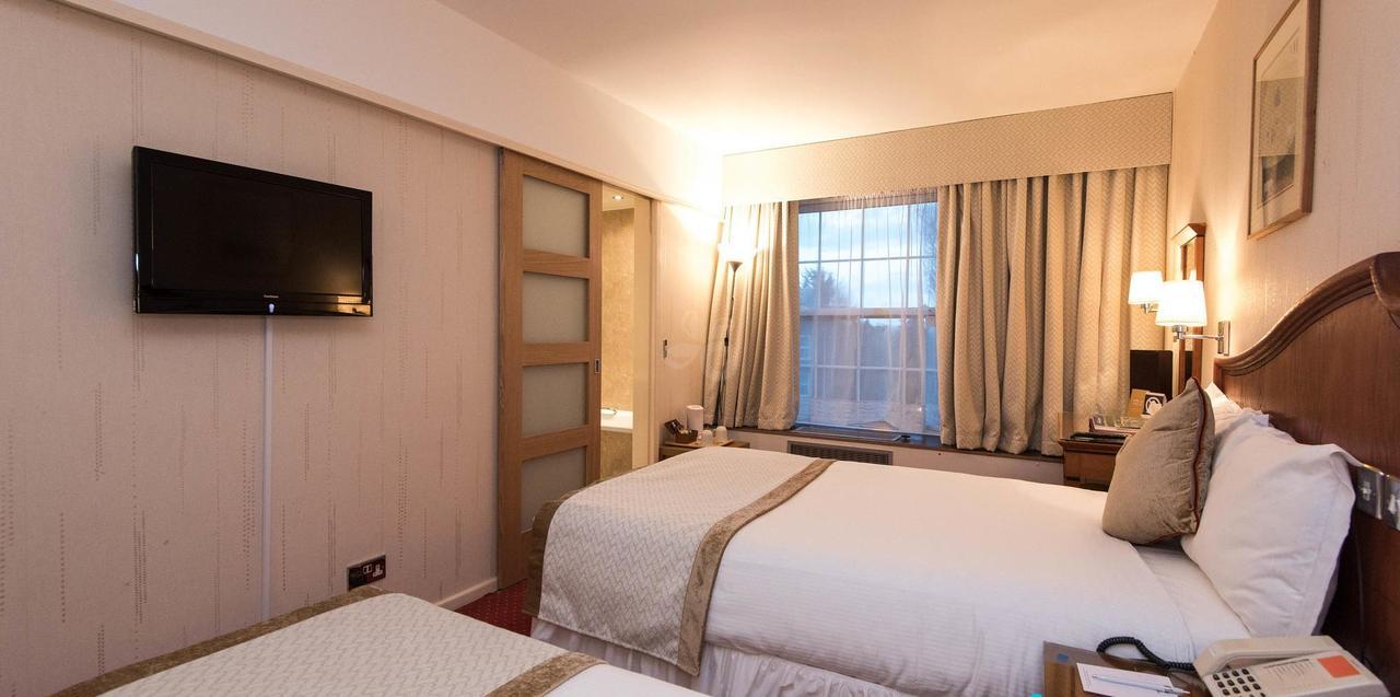 Best Western Homestead Court Hotel เวลลินการ์เดนซิตี ภายนอก รูปภาพ
